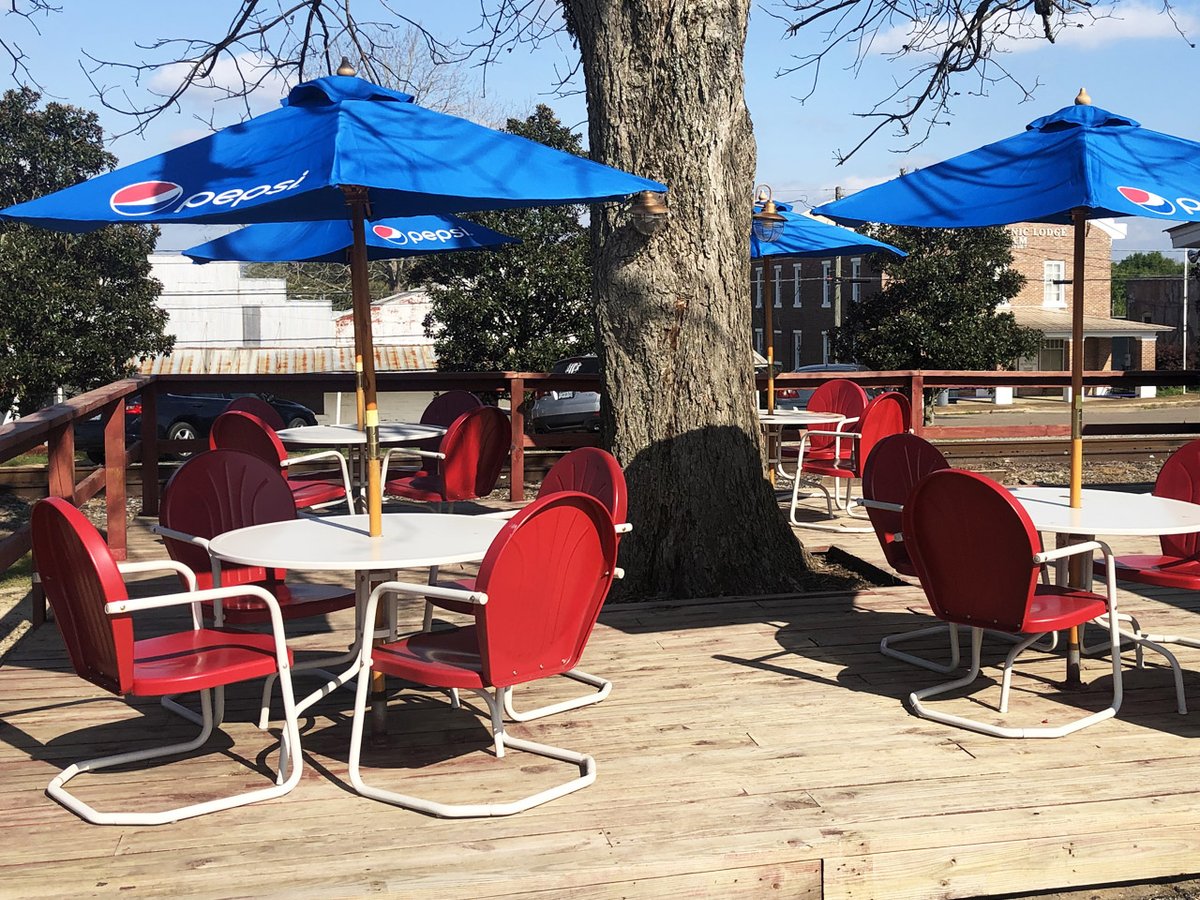 The shaded patio at the Whistle Stop Café